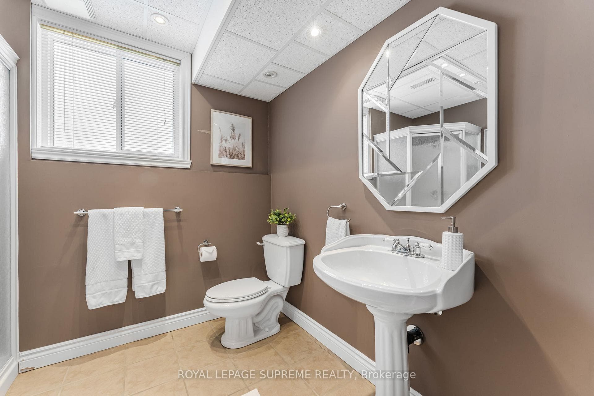 7714 Sabine Drive photo 29