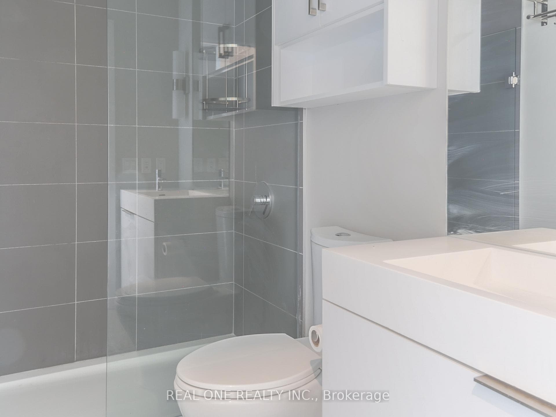 33 Helendale Avenue Unit 2007 photo 12