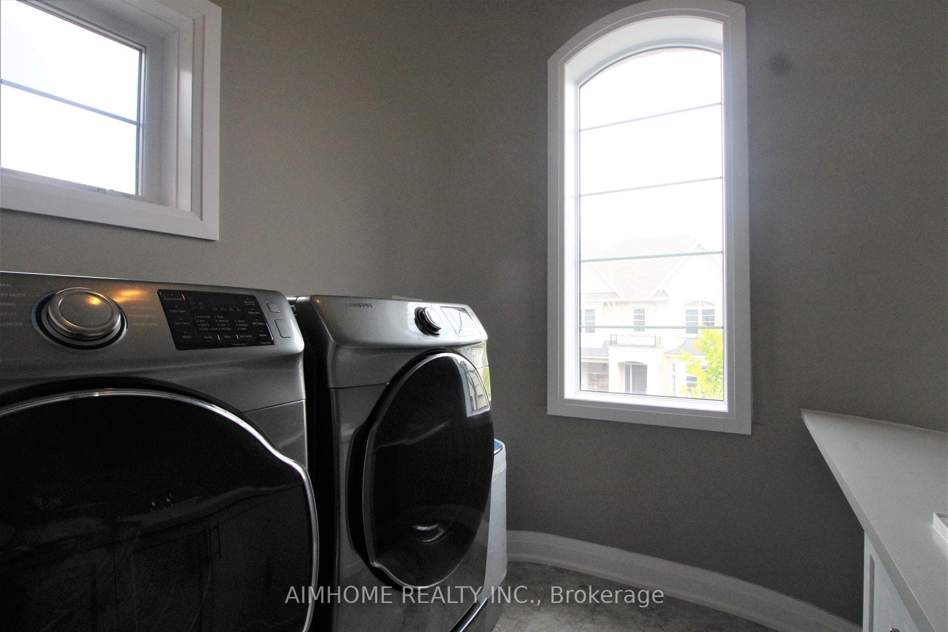 151 Bridgepointe Court photo 19