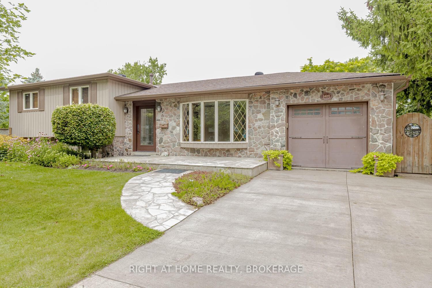 1409 Thornton Road photo 1