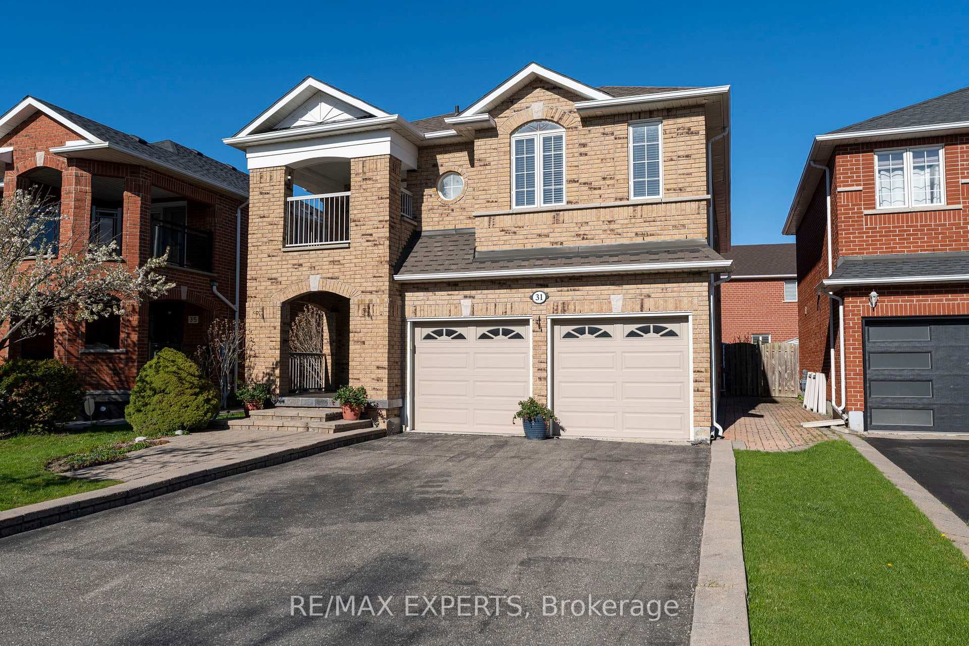 31 Monteith Crescent photo 1