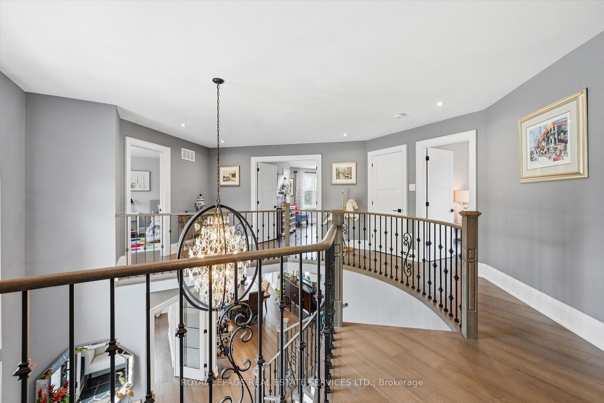 Engineered Hardwood Flooring T/O the Upper Level