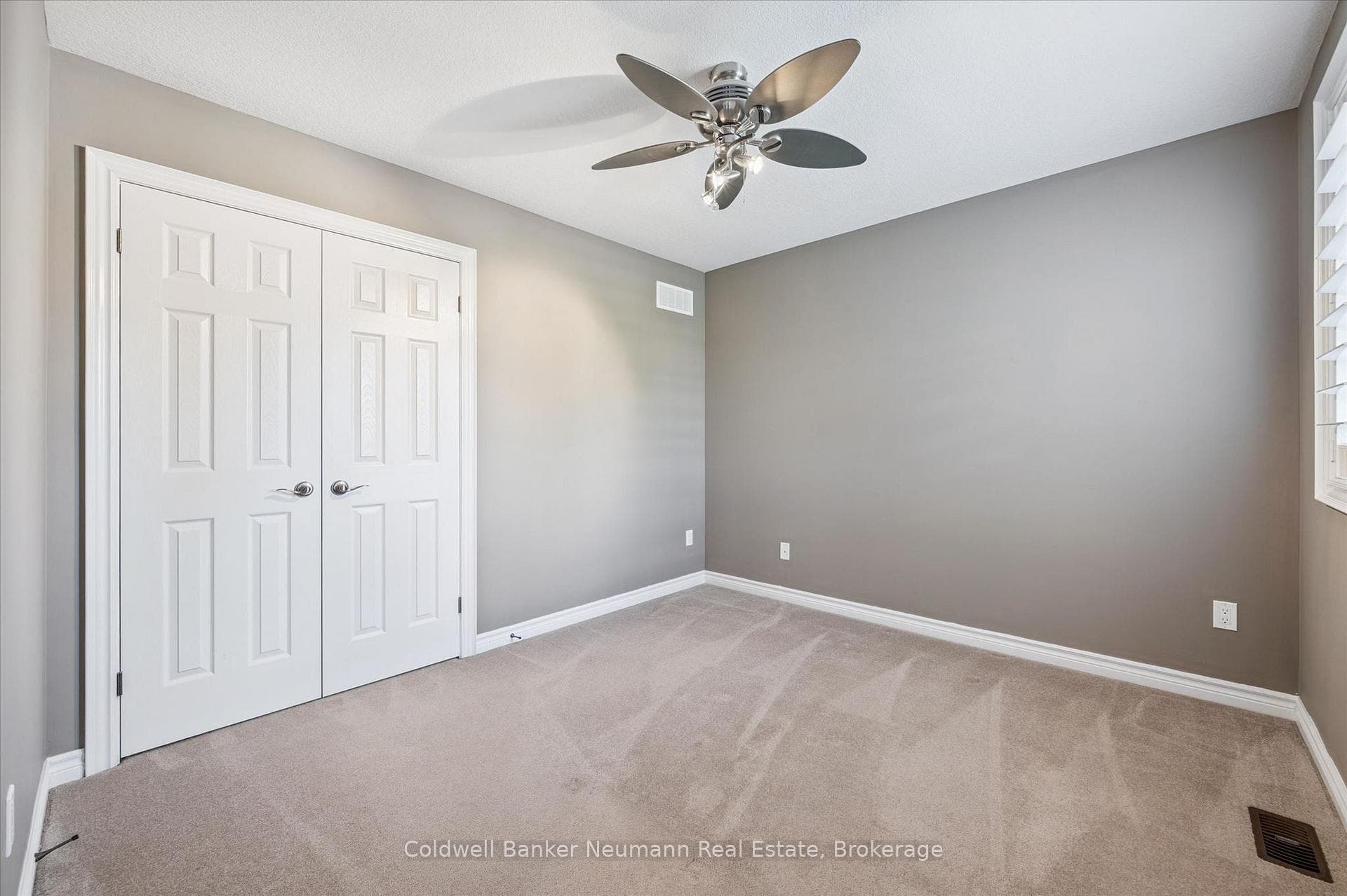2 Sweeney Drive photo 25