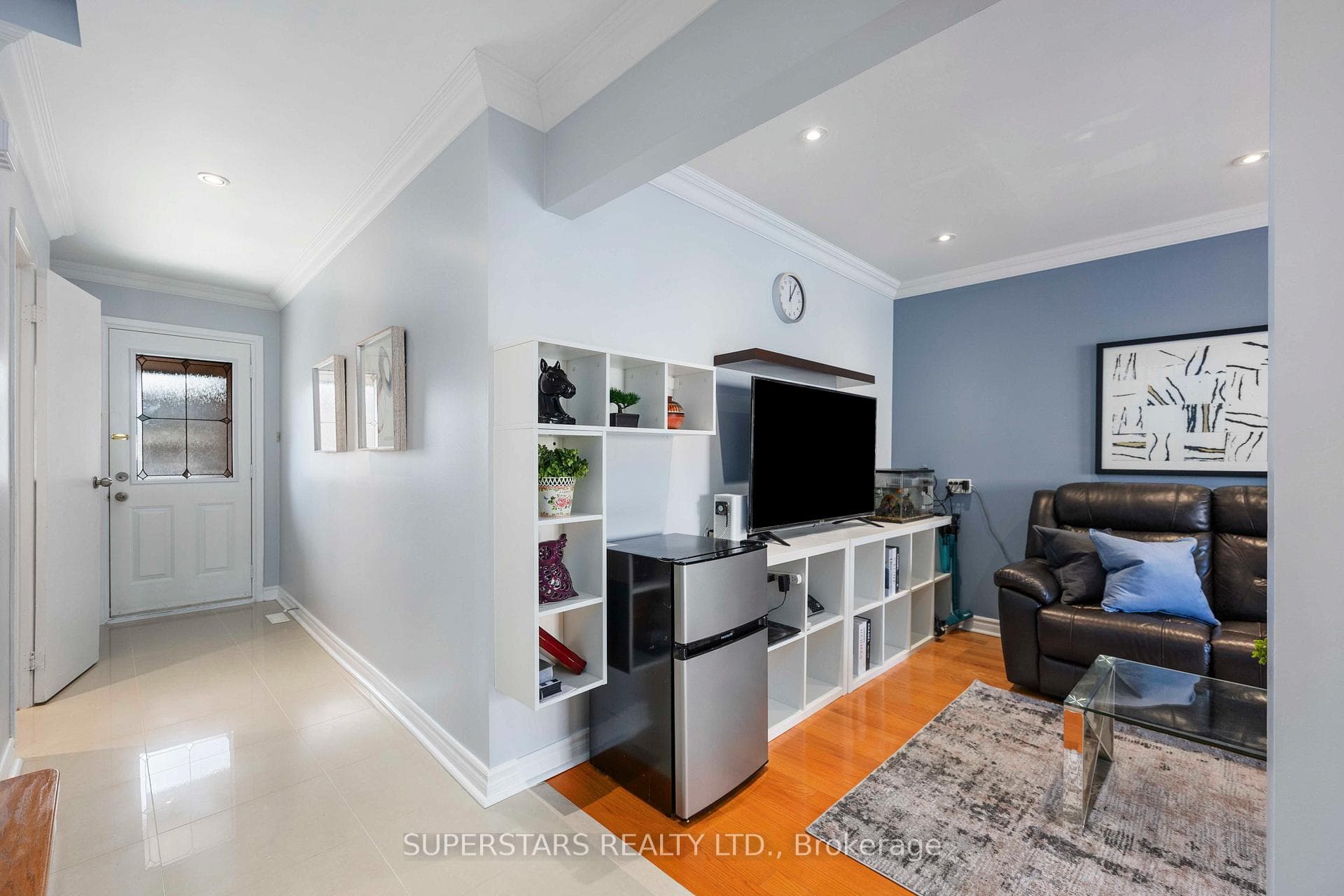 22 Dunbar Crescent photo 4