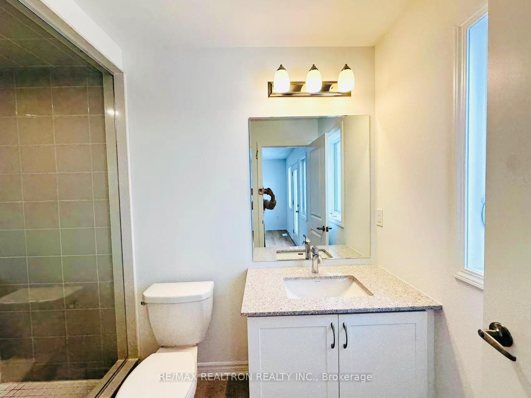 1291 Courtleigh Trail Unit 5 photo 20
