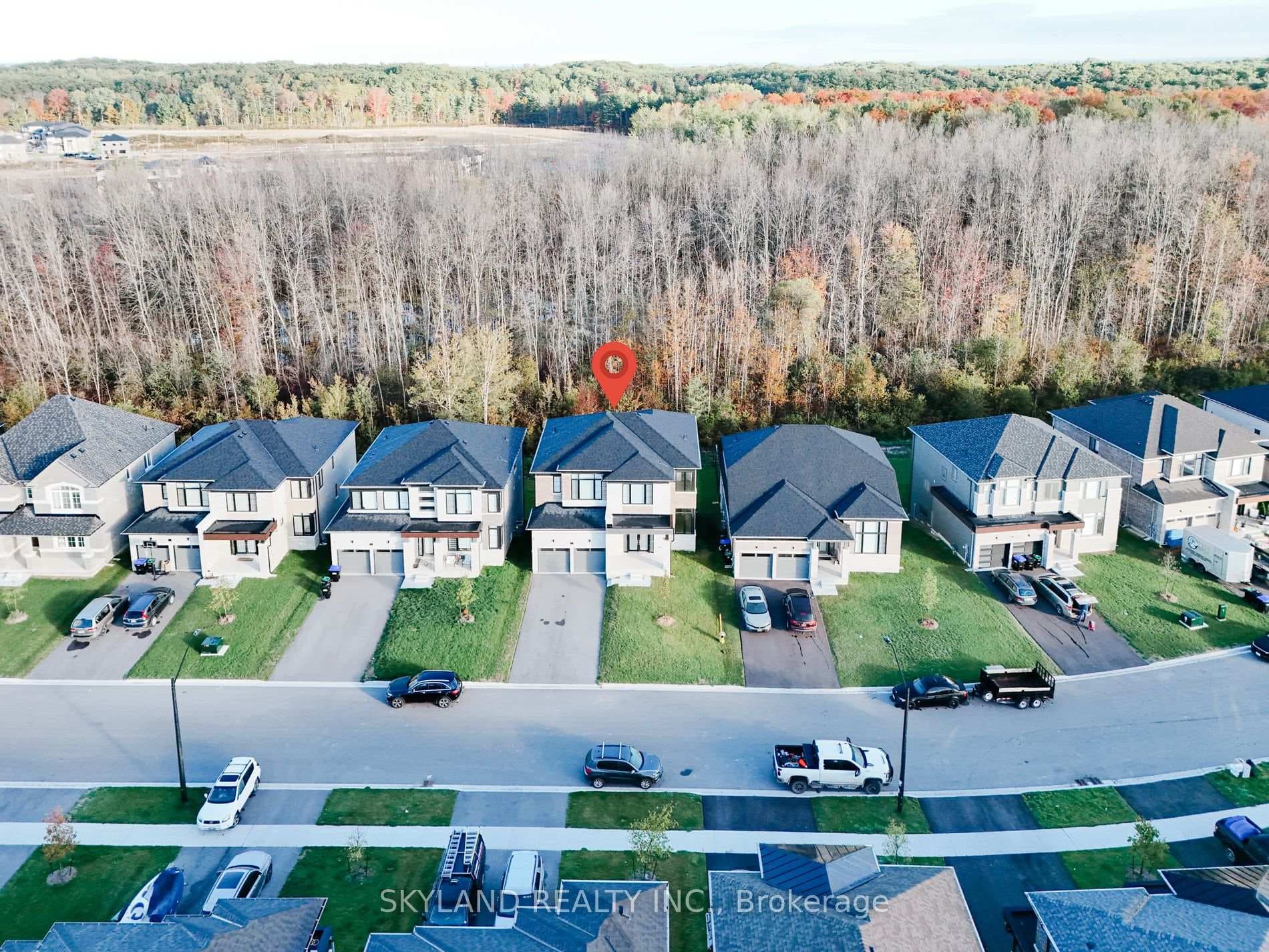 33 Del Ray Crescent photo 2