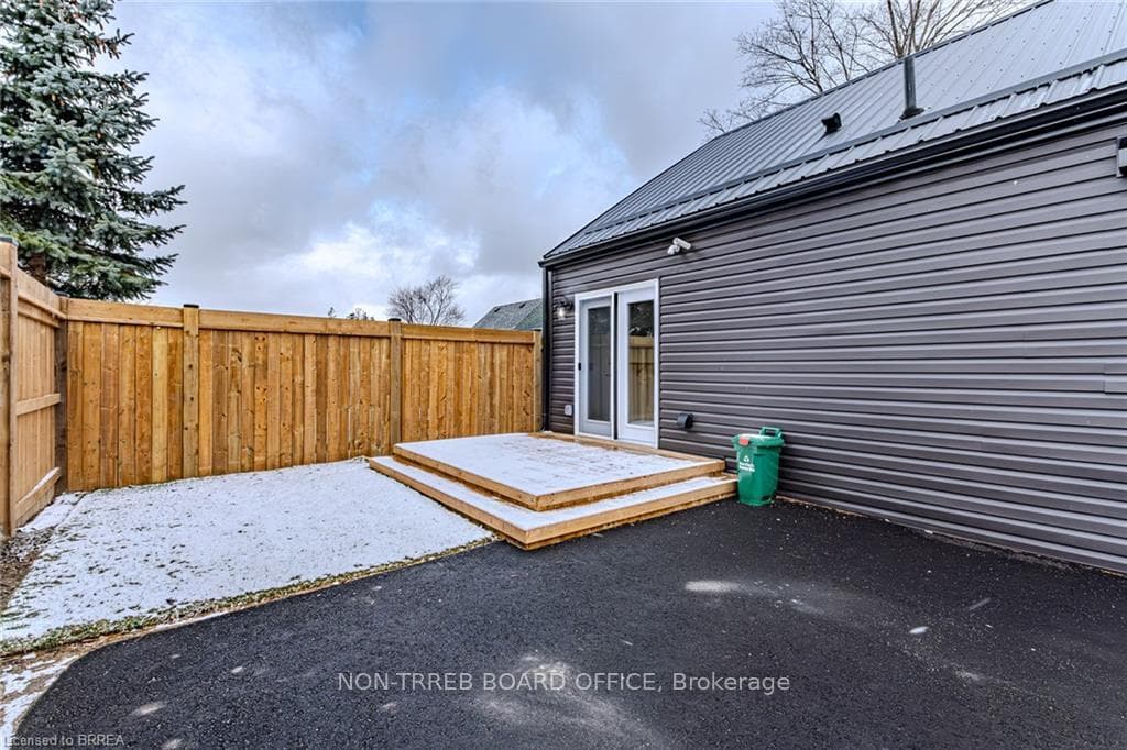 44 Gladstone Avenue photo 7