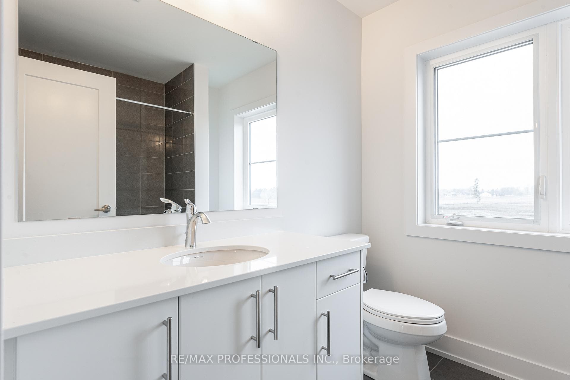 50 Balladry Avenue photo 37