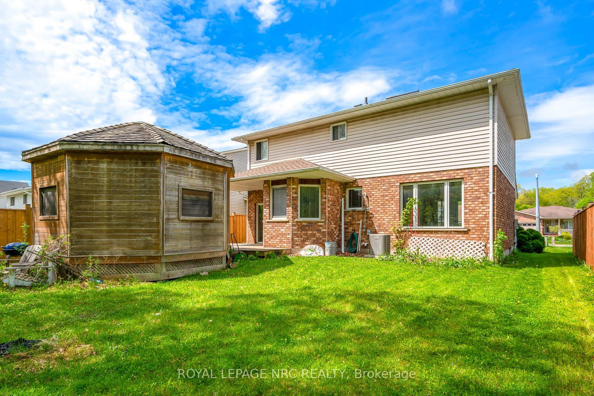 83 MELISSA Crescent photo 24