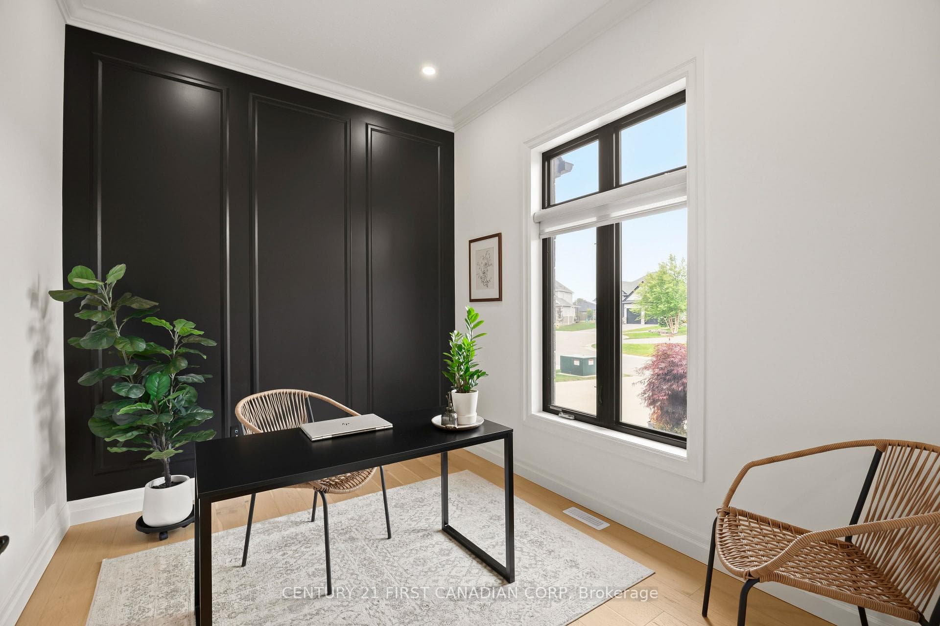 8 Oscar Davis Court photo 7