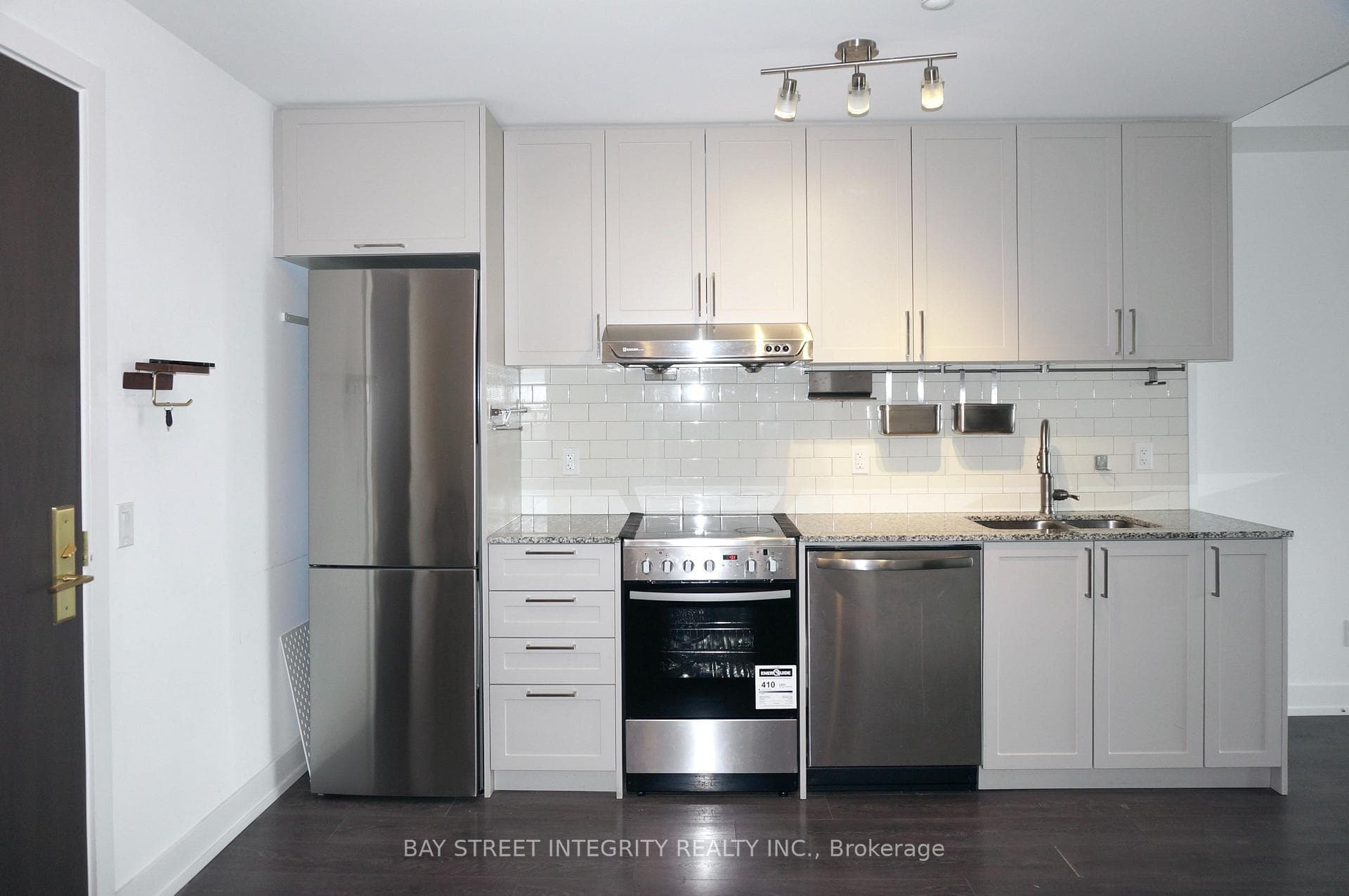 268 Buchanan Drive Unit 626W photo 4