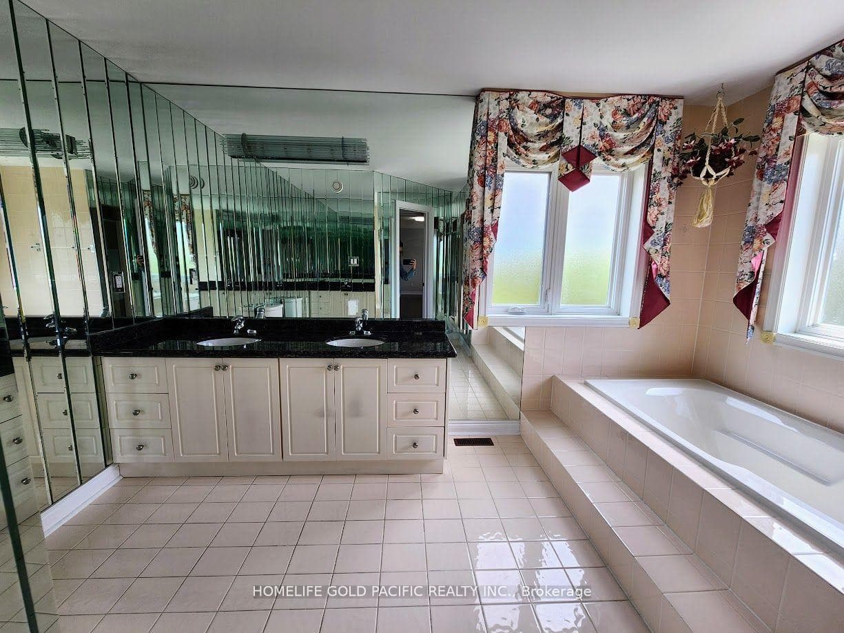 12 Silver Fir Street photo 13