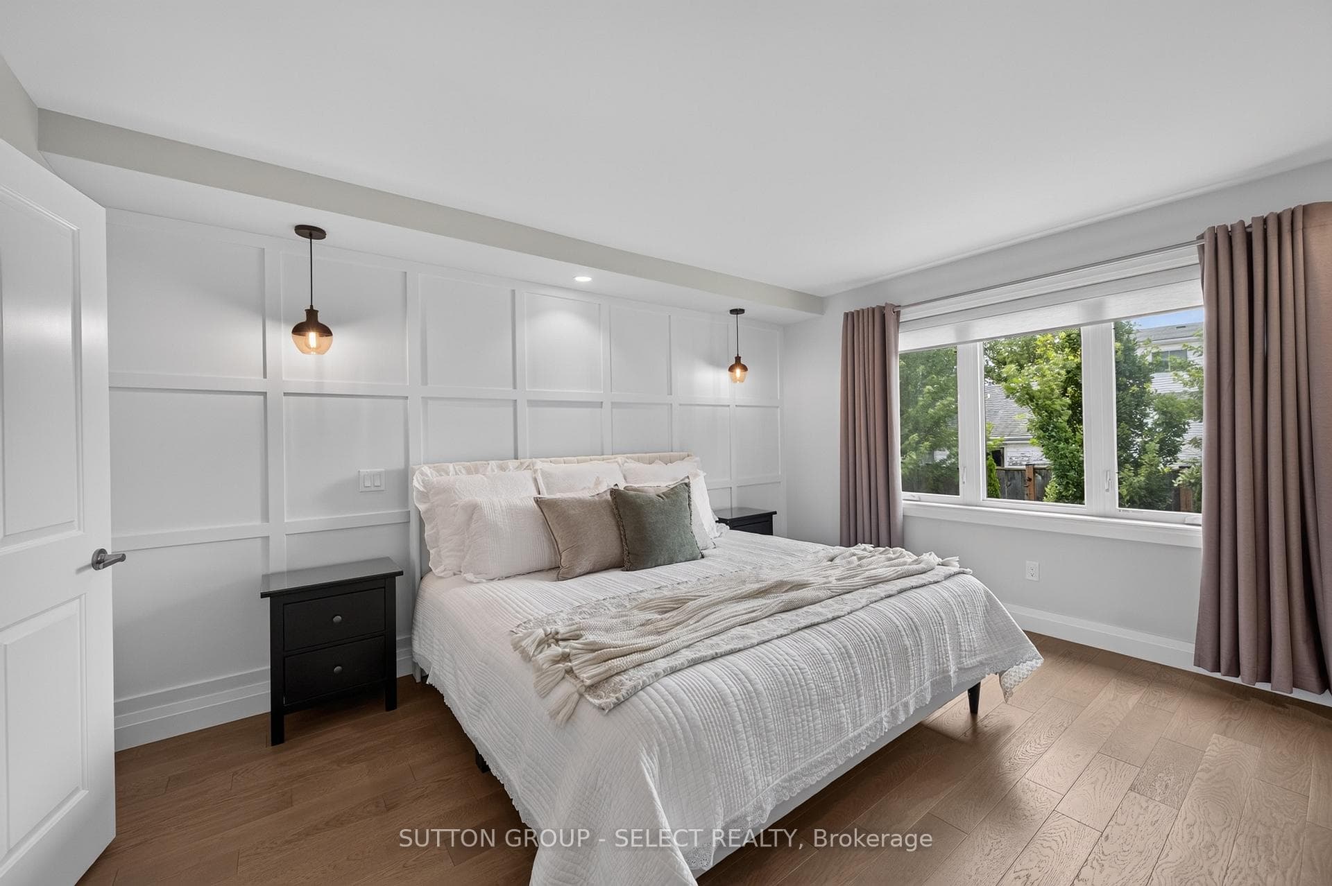 216 Martin Drive photo 24