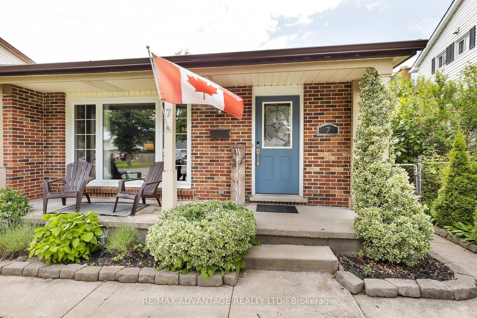 7 Lochern Road photo 3