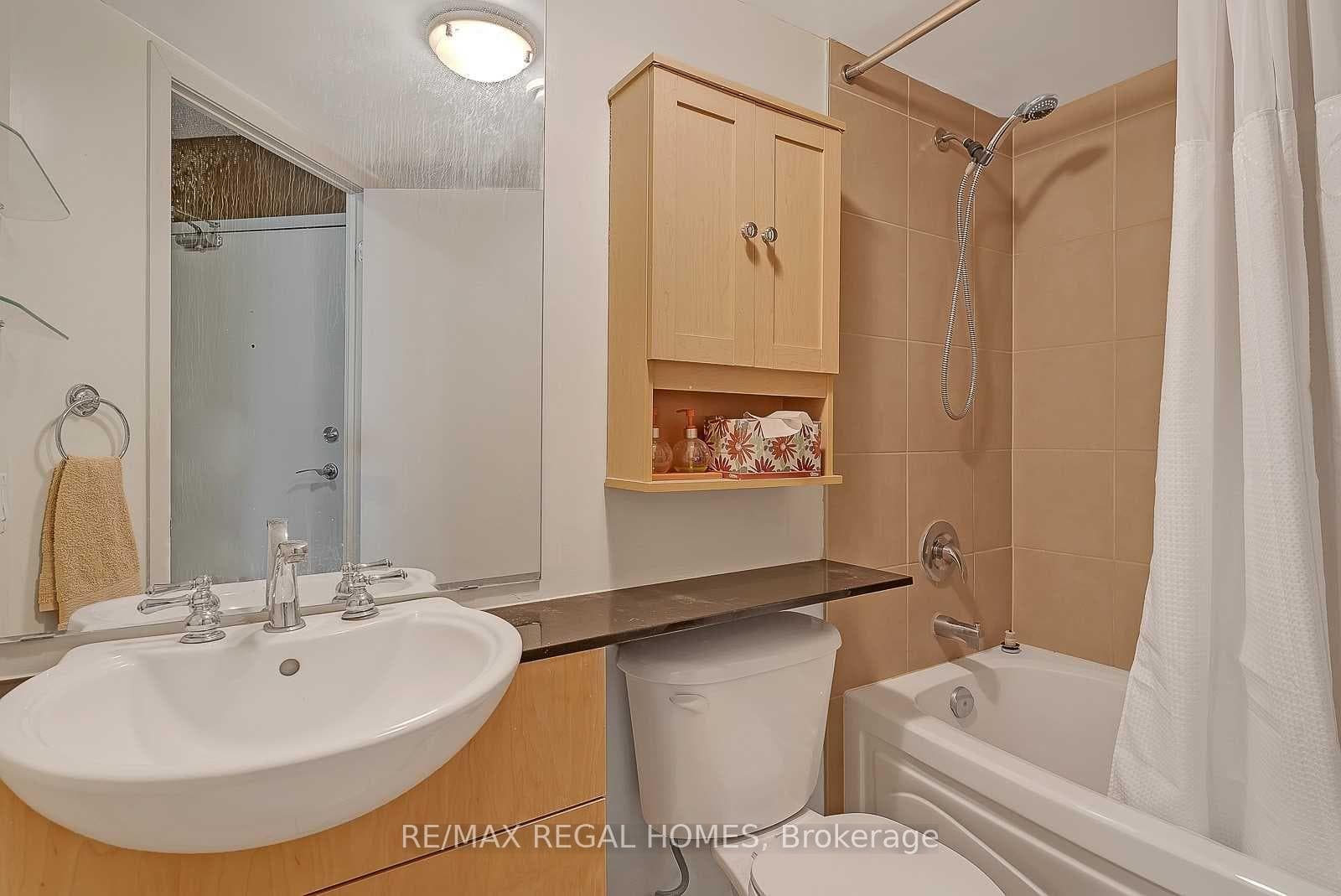 361 Front Street Unit 3002 photo 14