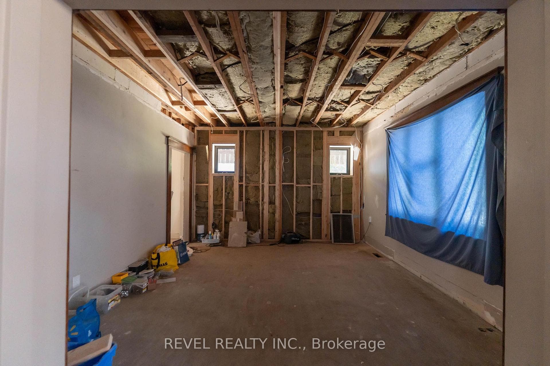822 Main Street photo 11
