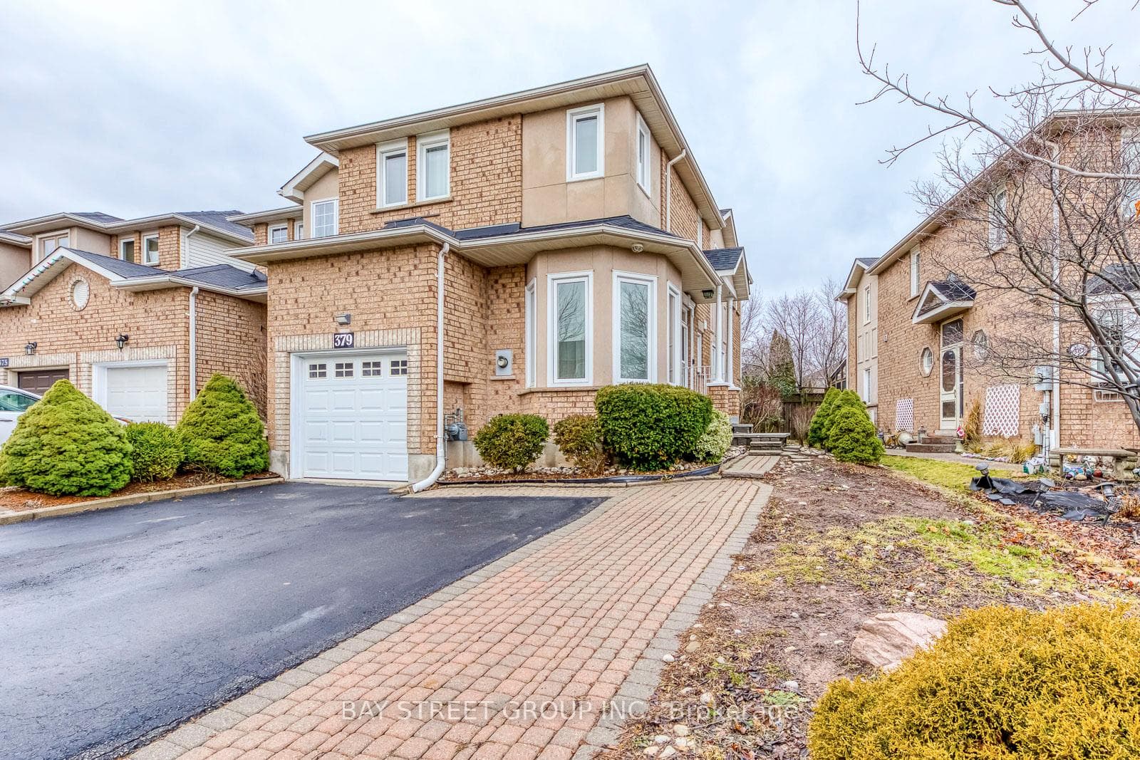 379 Rosegate Way photo 1