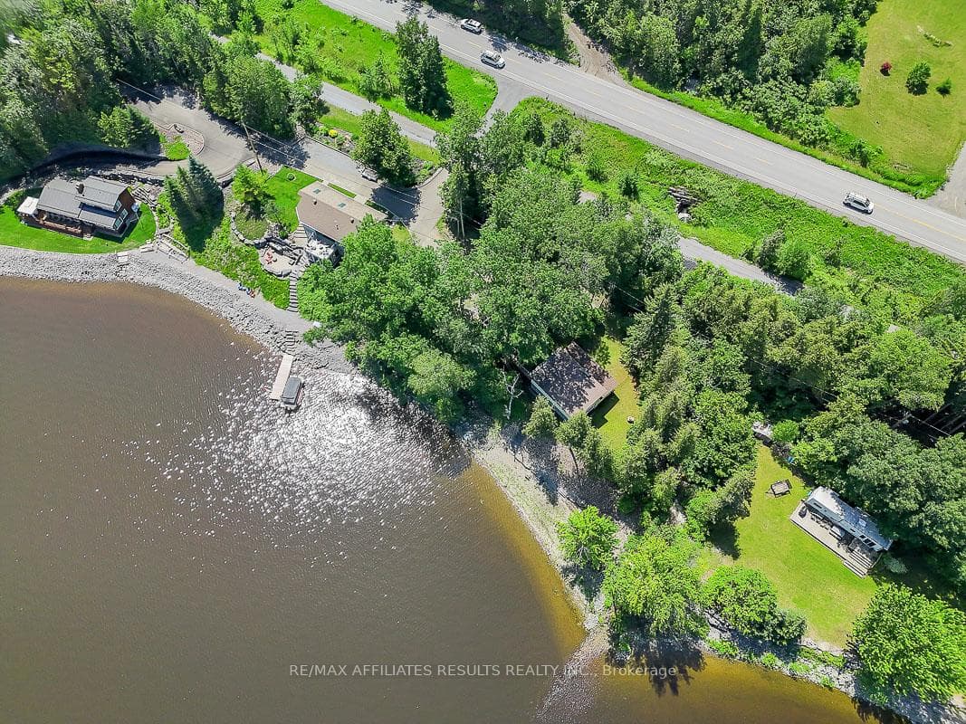 2130 B River Road photo 35