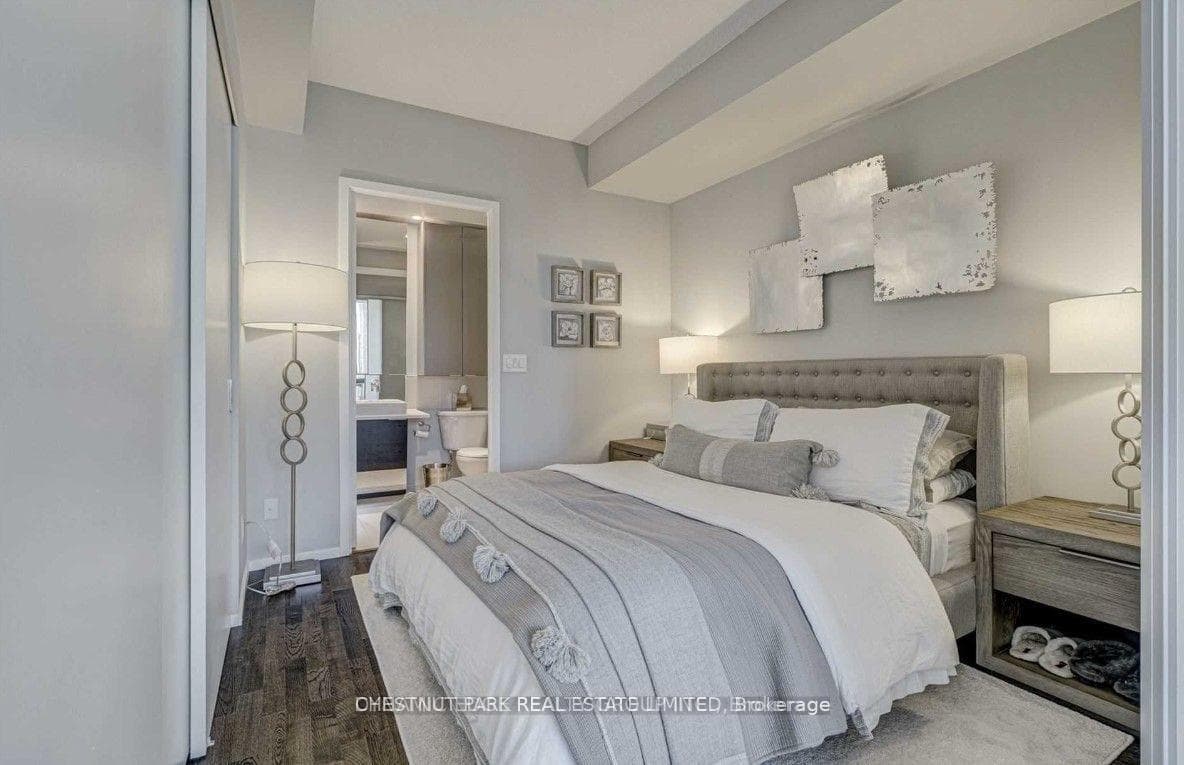 8 Charlotte Street Unit 2904 photo 13