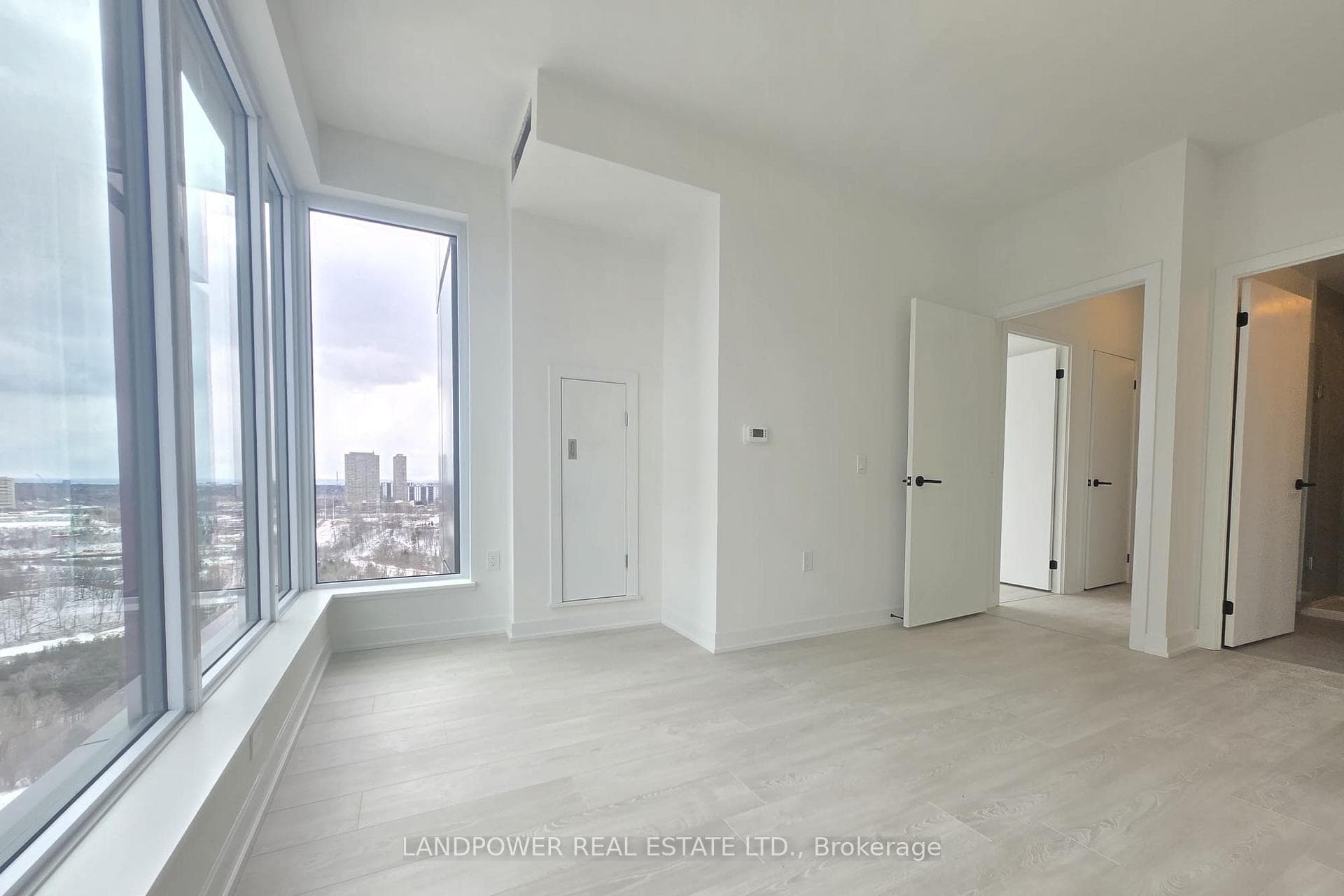1 Quarrington Lane Unit 2402 photo 11