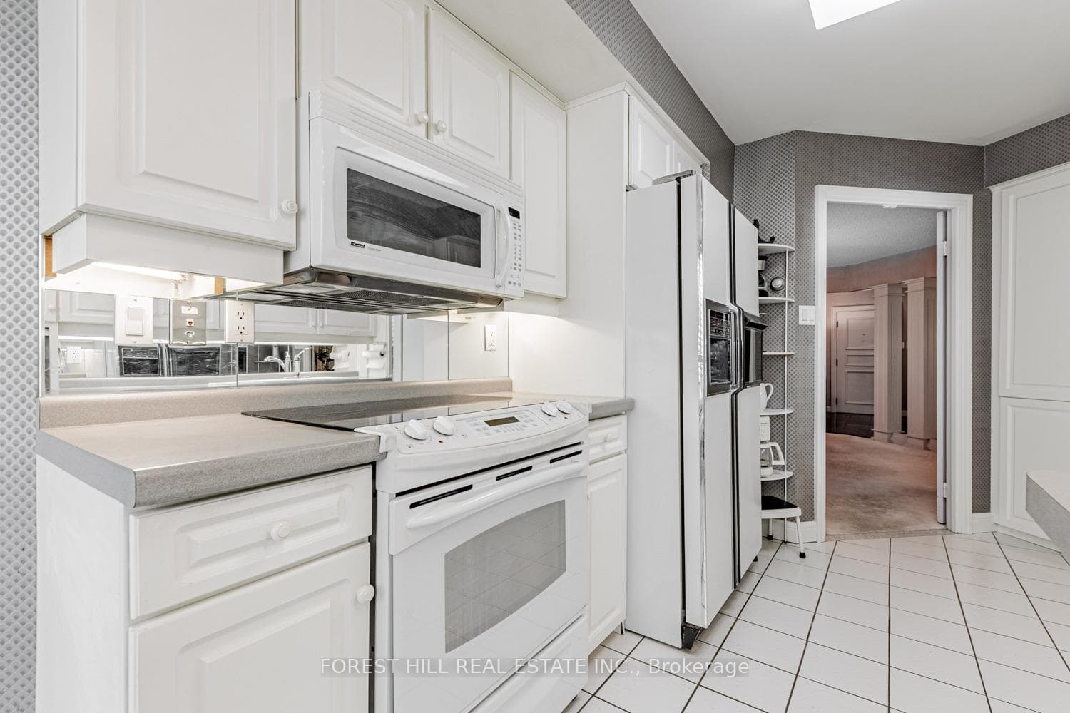 3800 Yonge Street Unit 717 photo 9