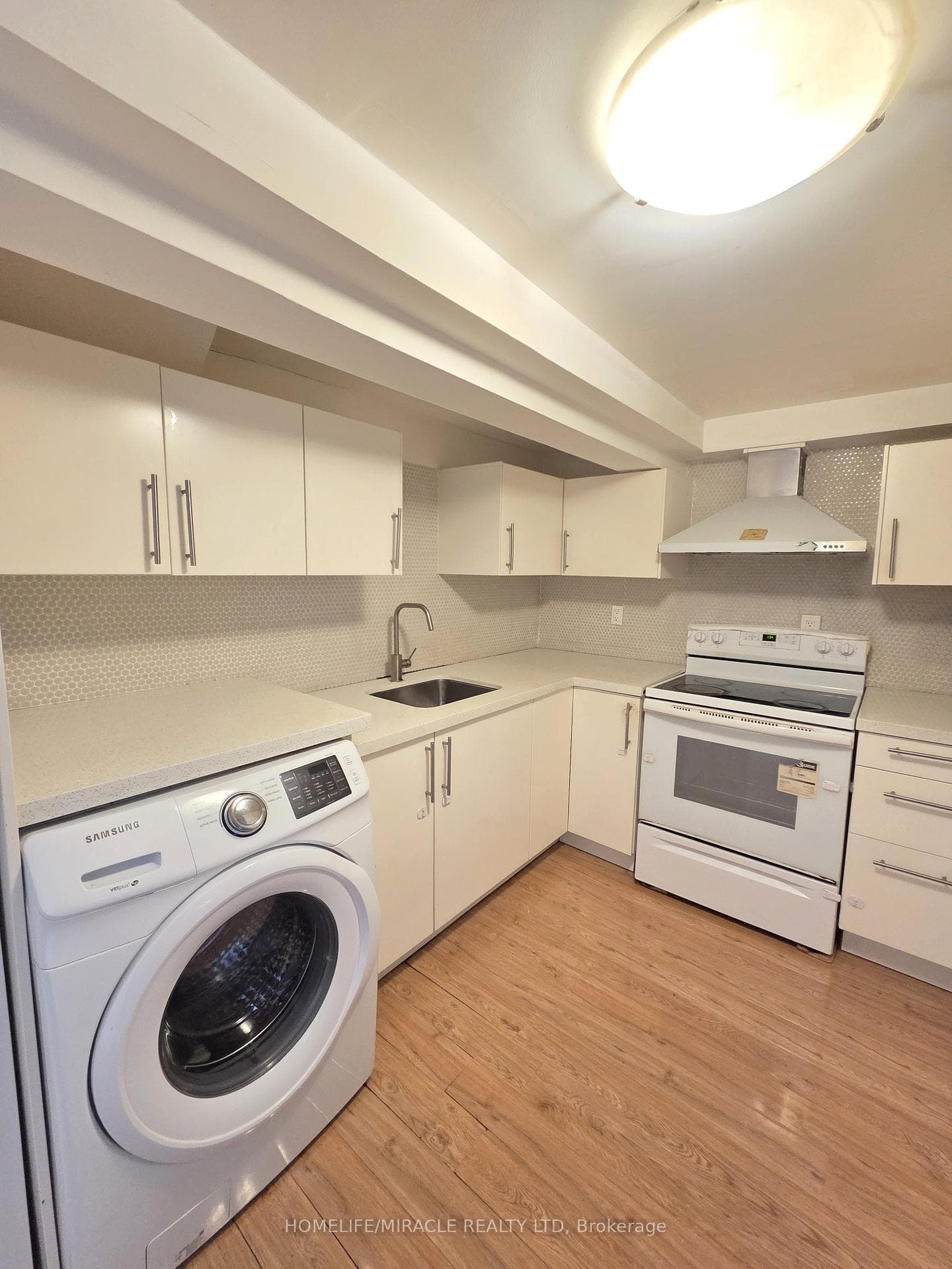 36 Roundwood Court photo 8