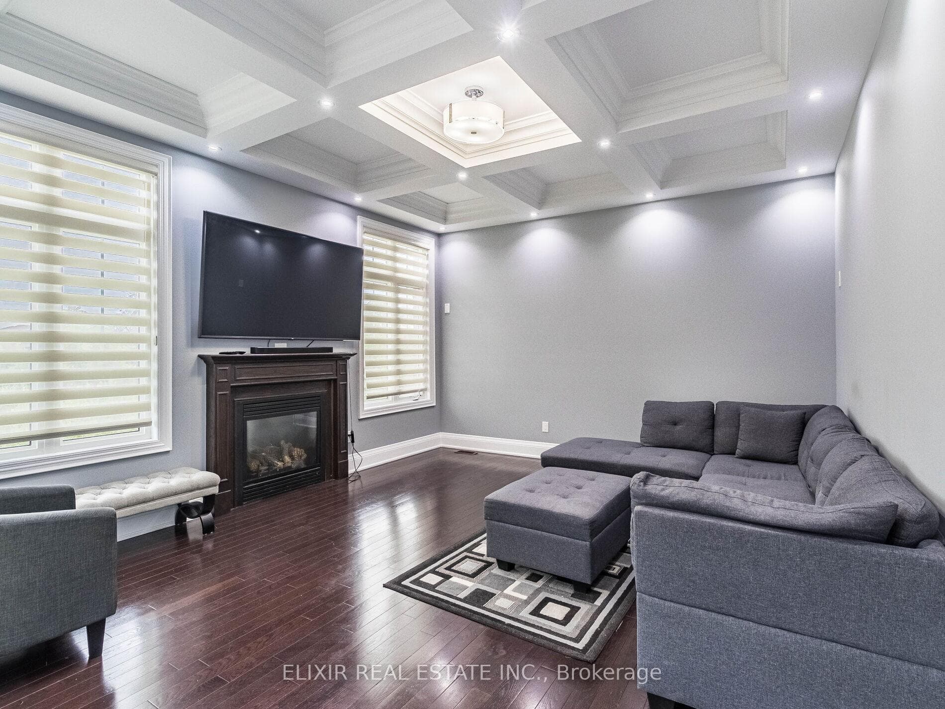 76 Degrey Drive photo 16