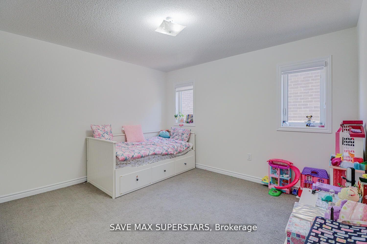 1537 Harker Street photo 25