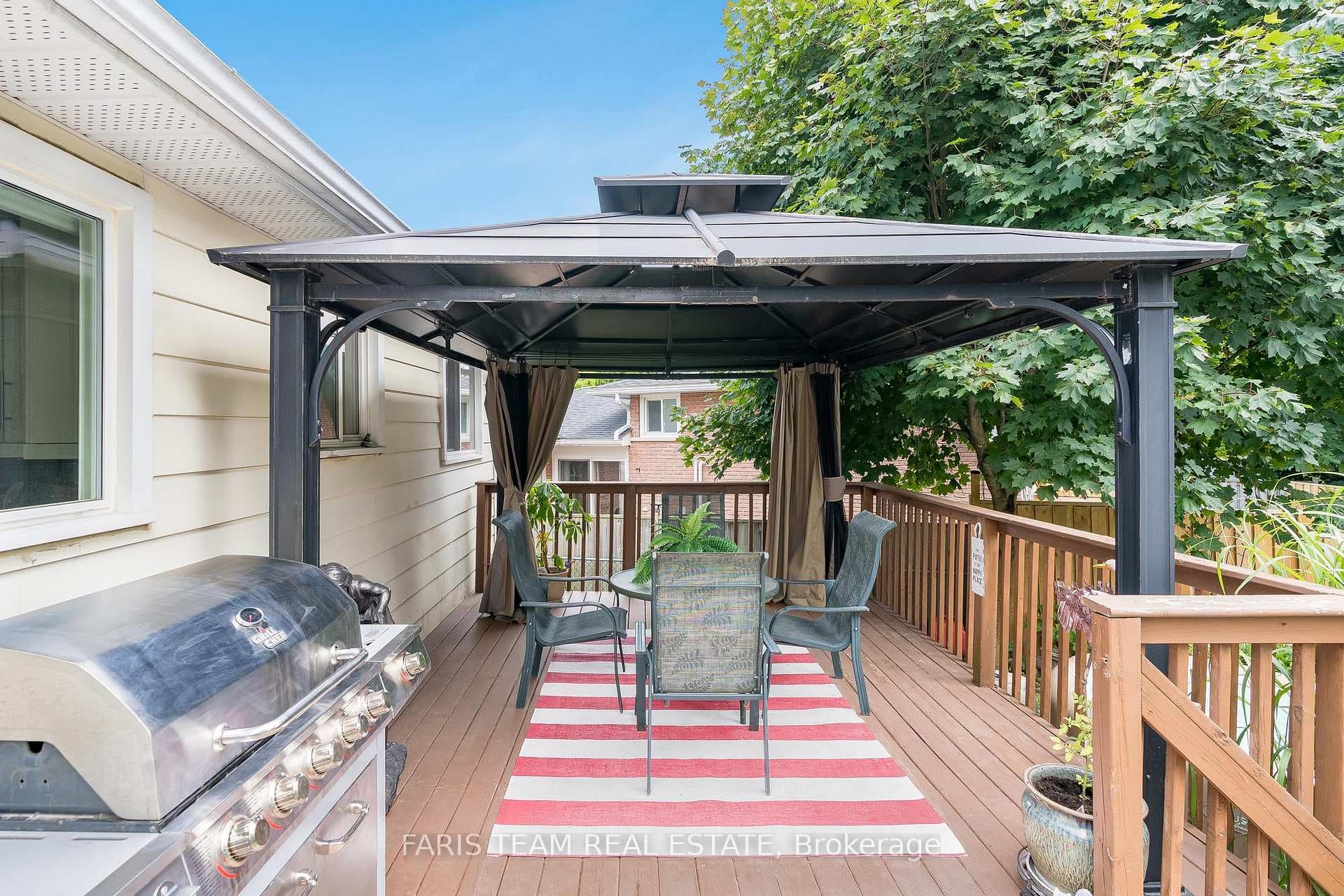 37 Bernick Drive photo 17
