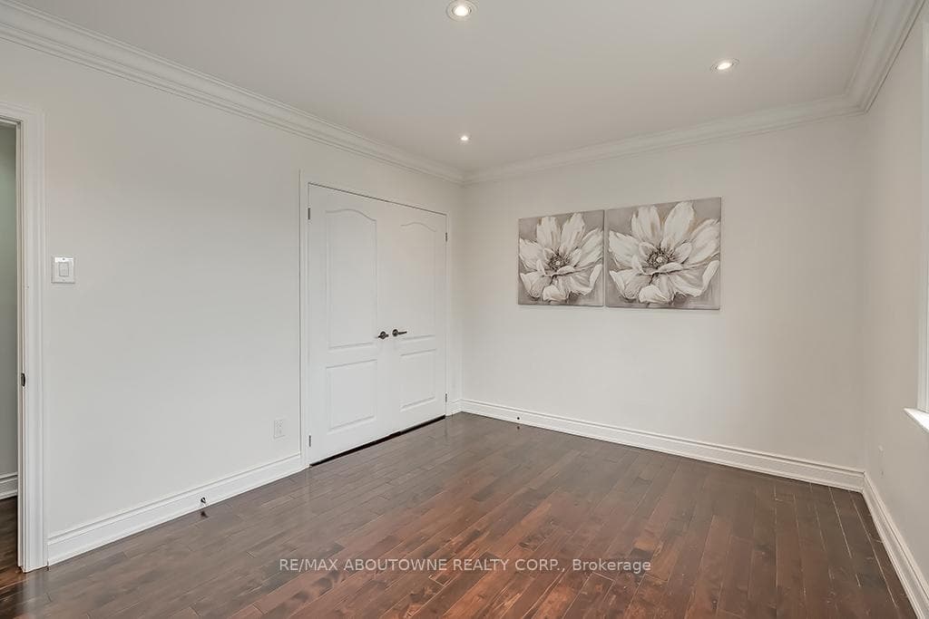 640 Weynway Court photo 20