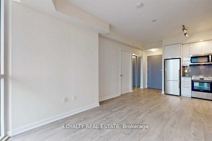 99 John Street Unit 2508 photo 23