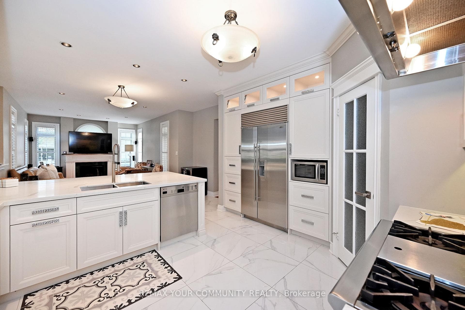2 Winterberry Drive photo 21
