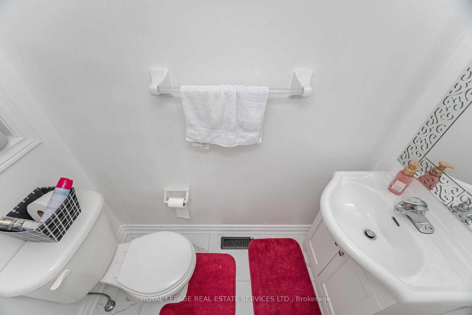 430 Mapleview Drive Unit 6 photo 13