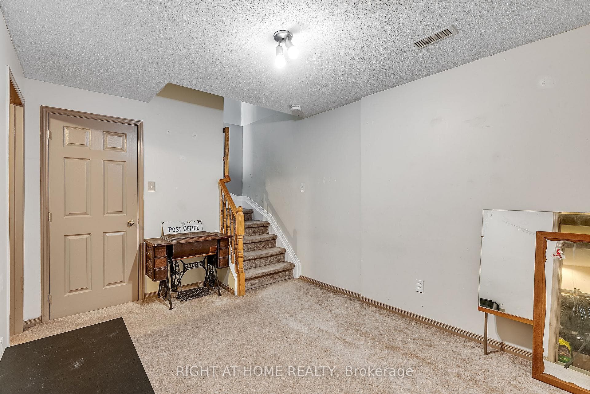 11 KINCARDINE Drive photo 25