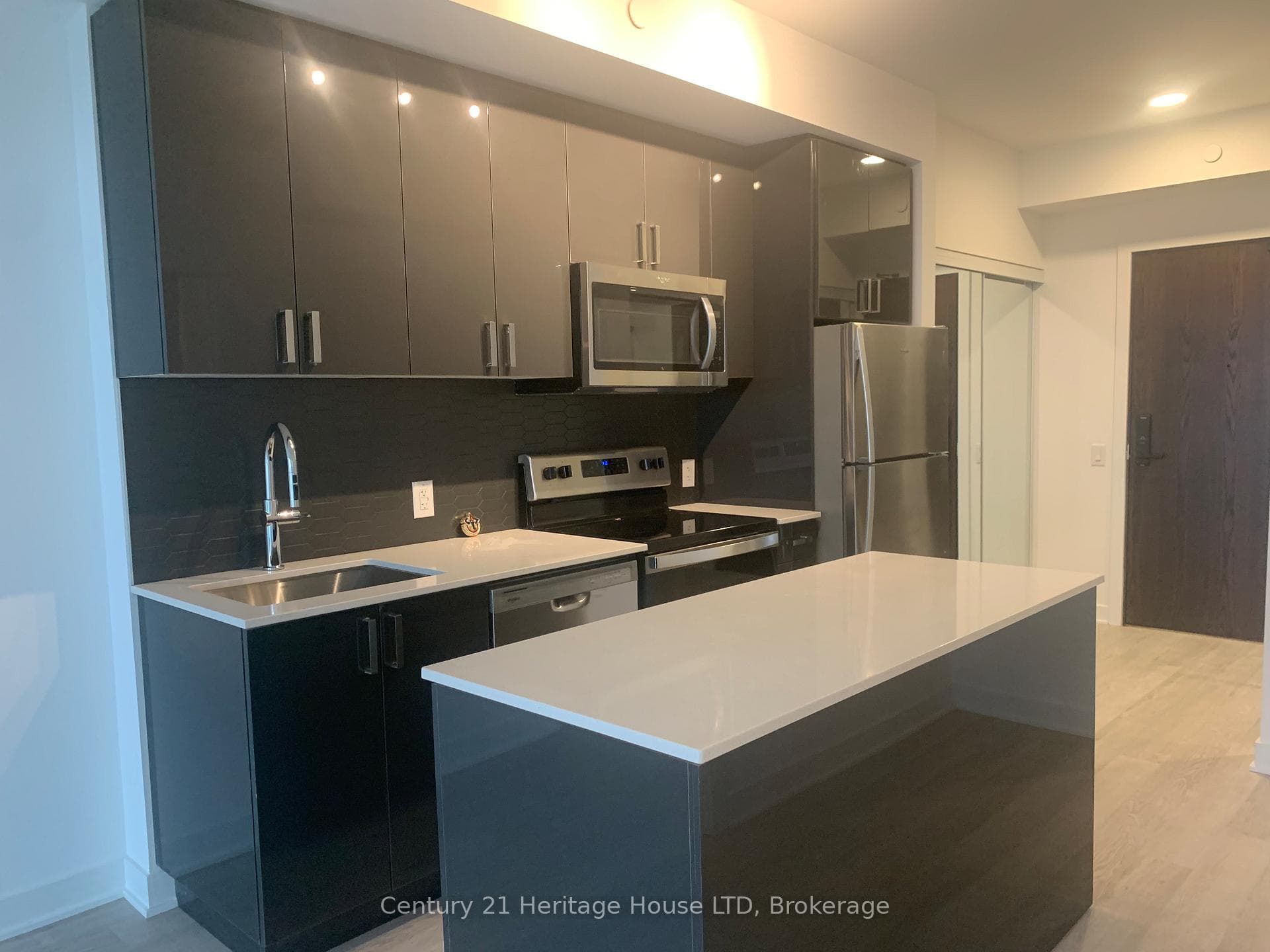 2782 Barton Street Unit 1105 photo 17