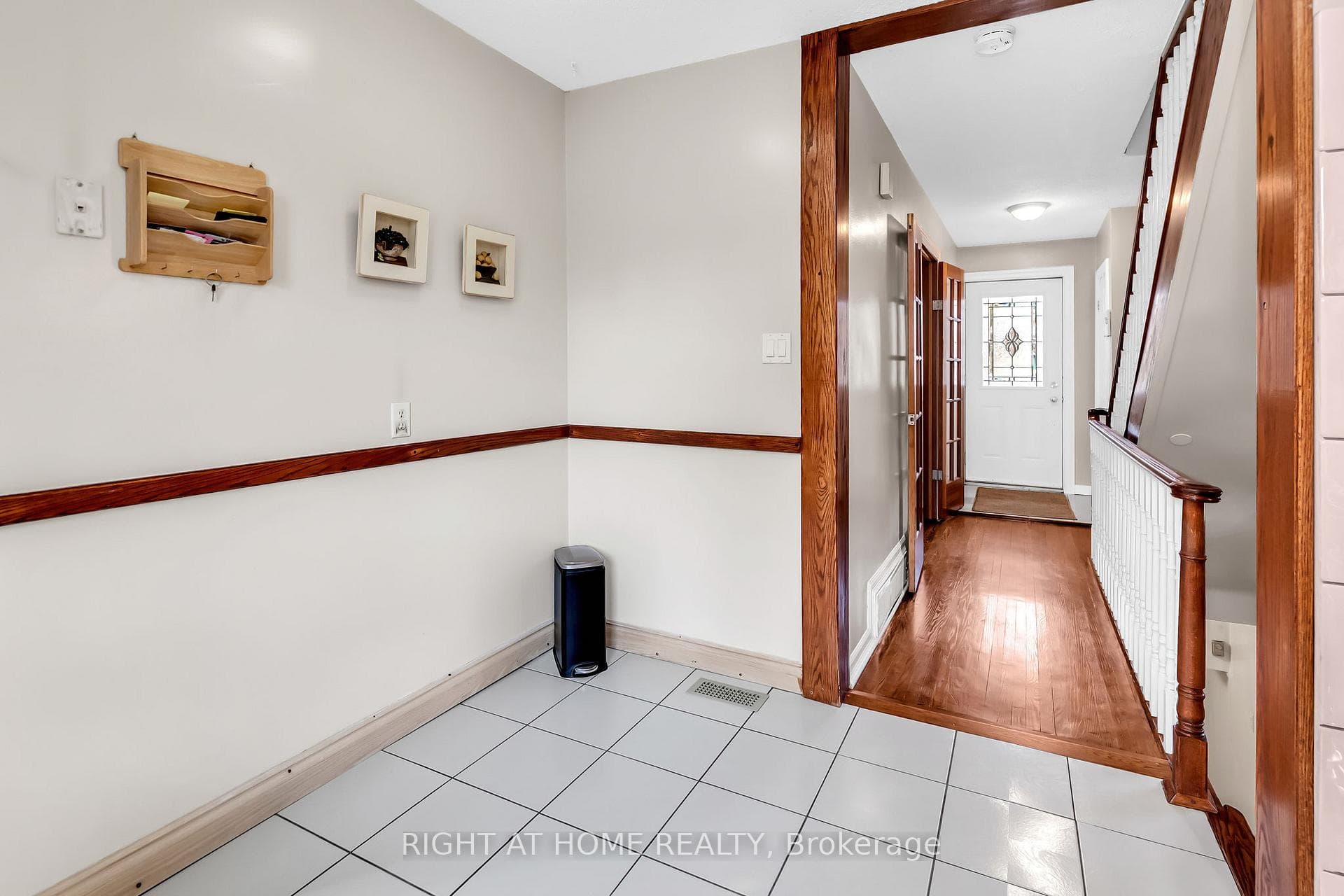 237 Eileen Avenue photo 13