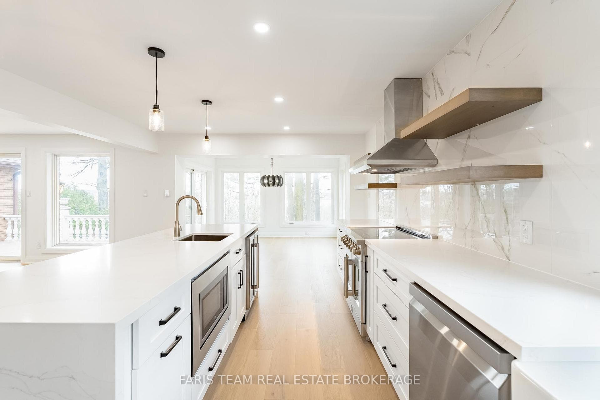 58 Woodcrest Road photo 8