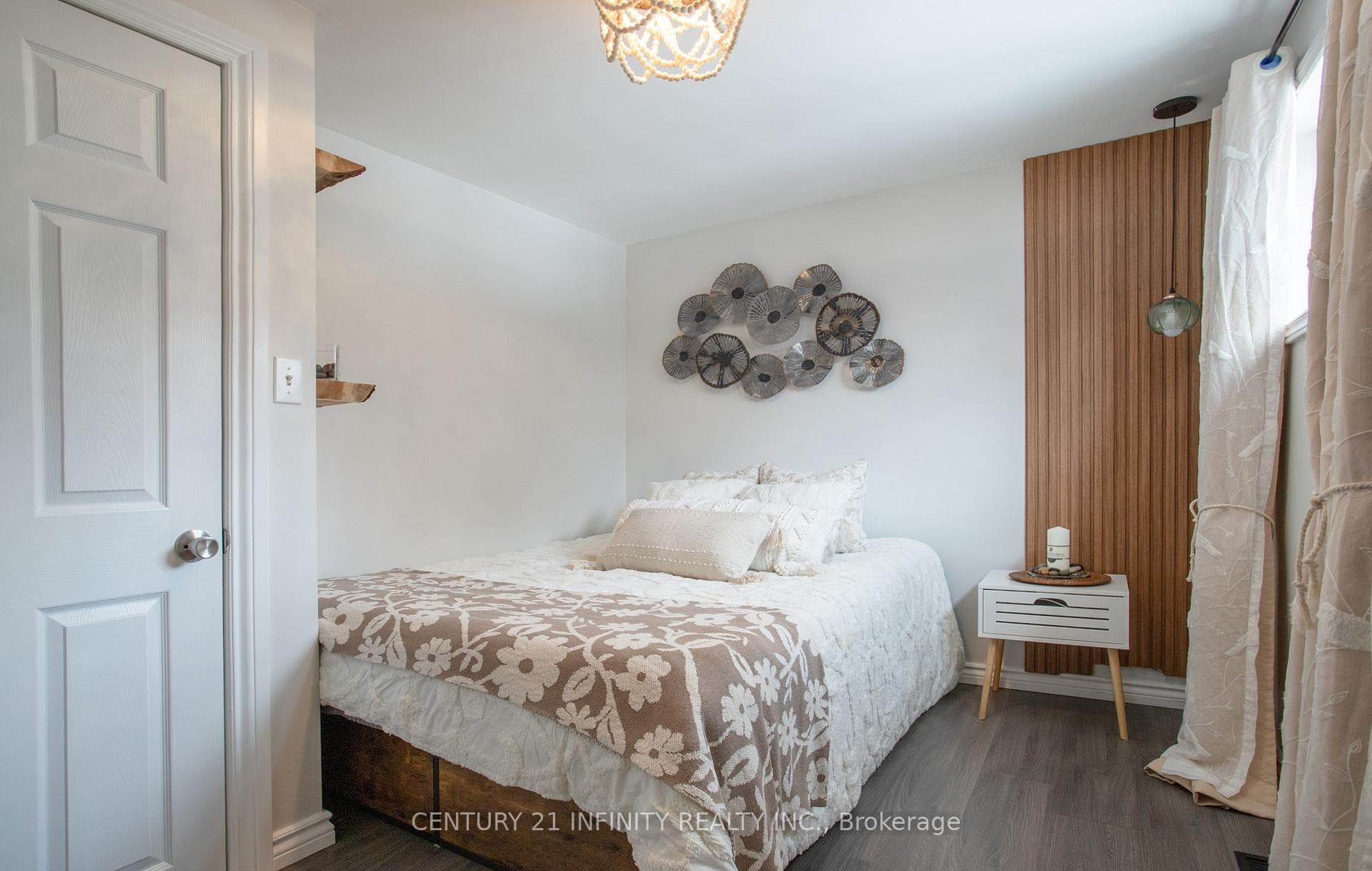 373 Grandview Street photo 20