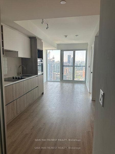 319 Jarvis Street Unit 3807 photo 2