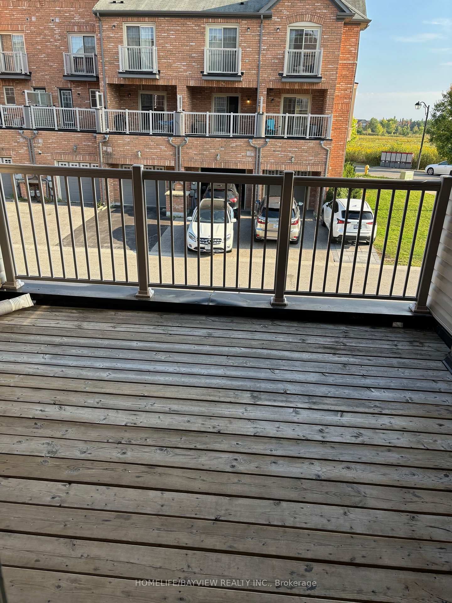 5241 Major Mackenzie Drive photo 18