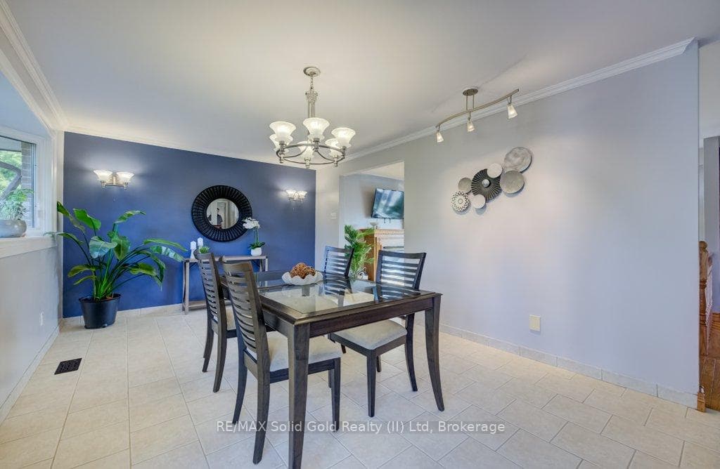 330 Daleview Place photo 17