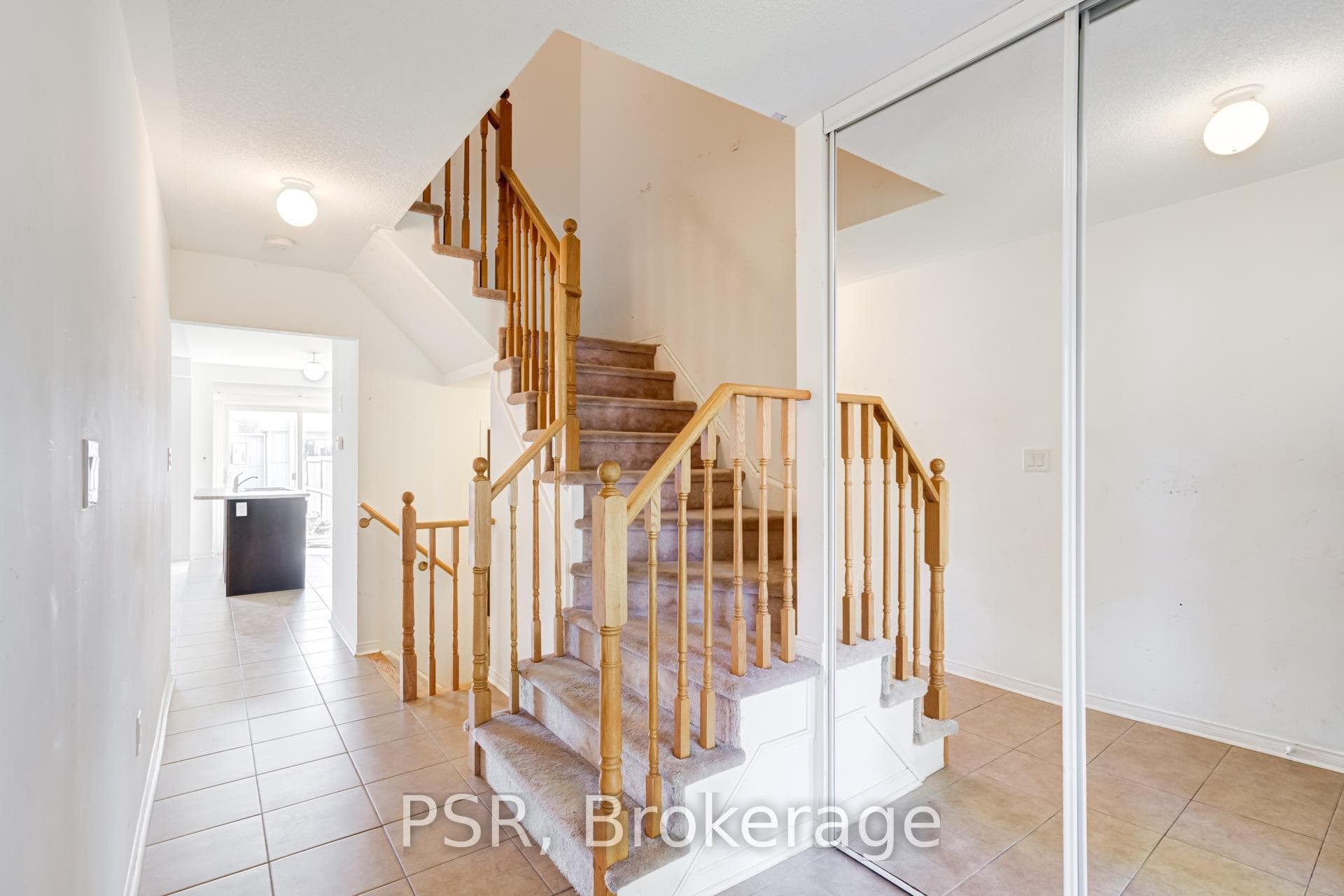 69 Orr Drive photo 3