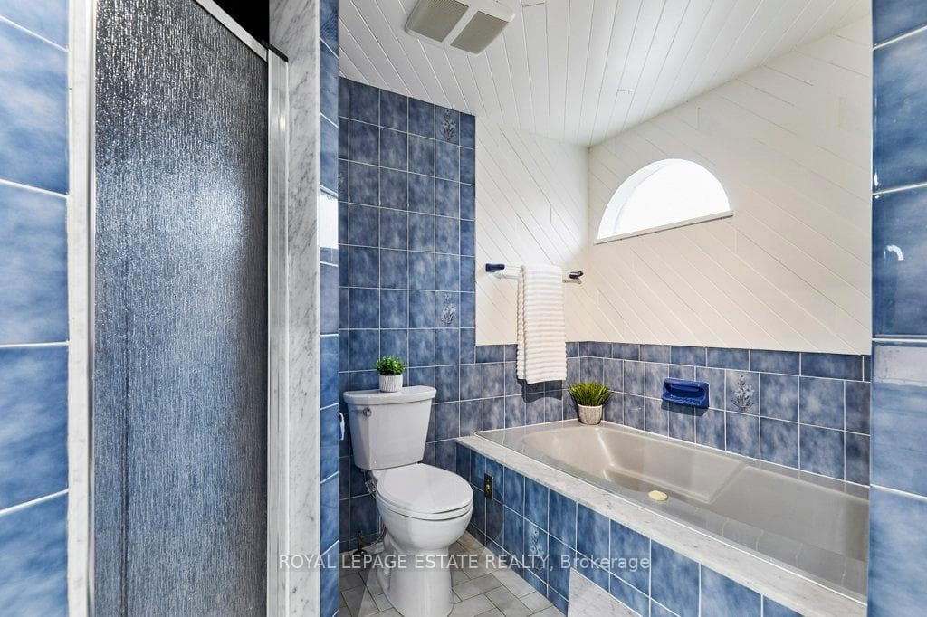 Separate soaker tub