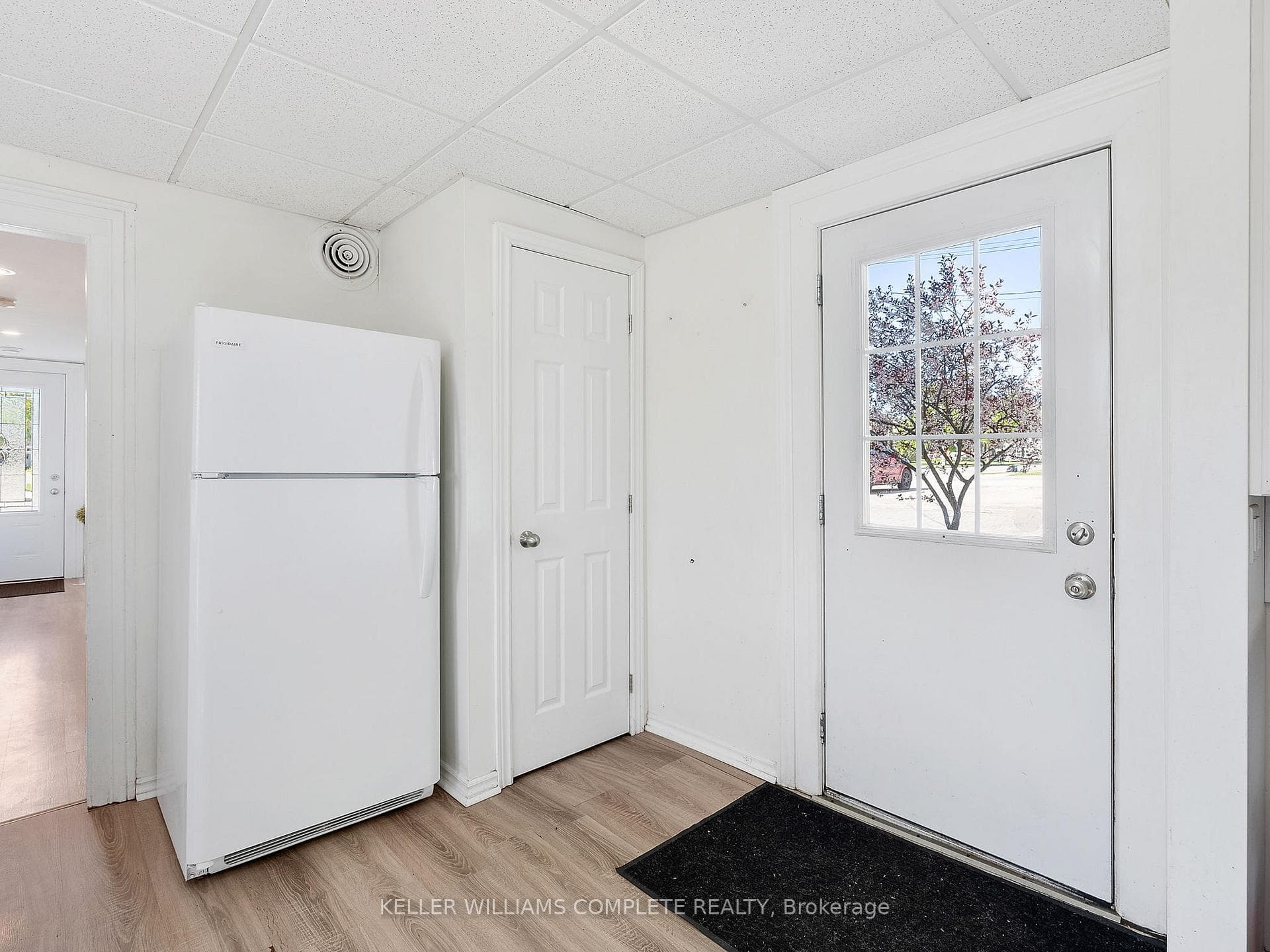 10 Talbot Street photo 16