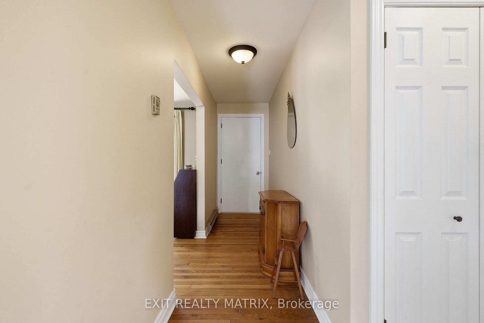 3 Hillview Circle photo 3
