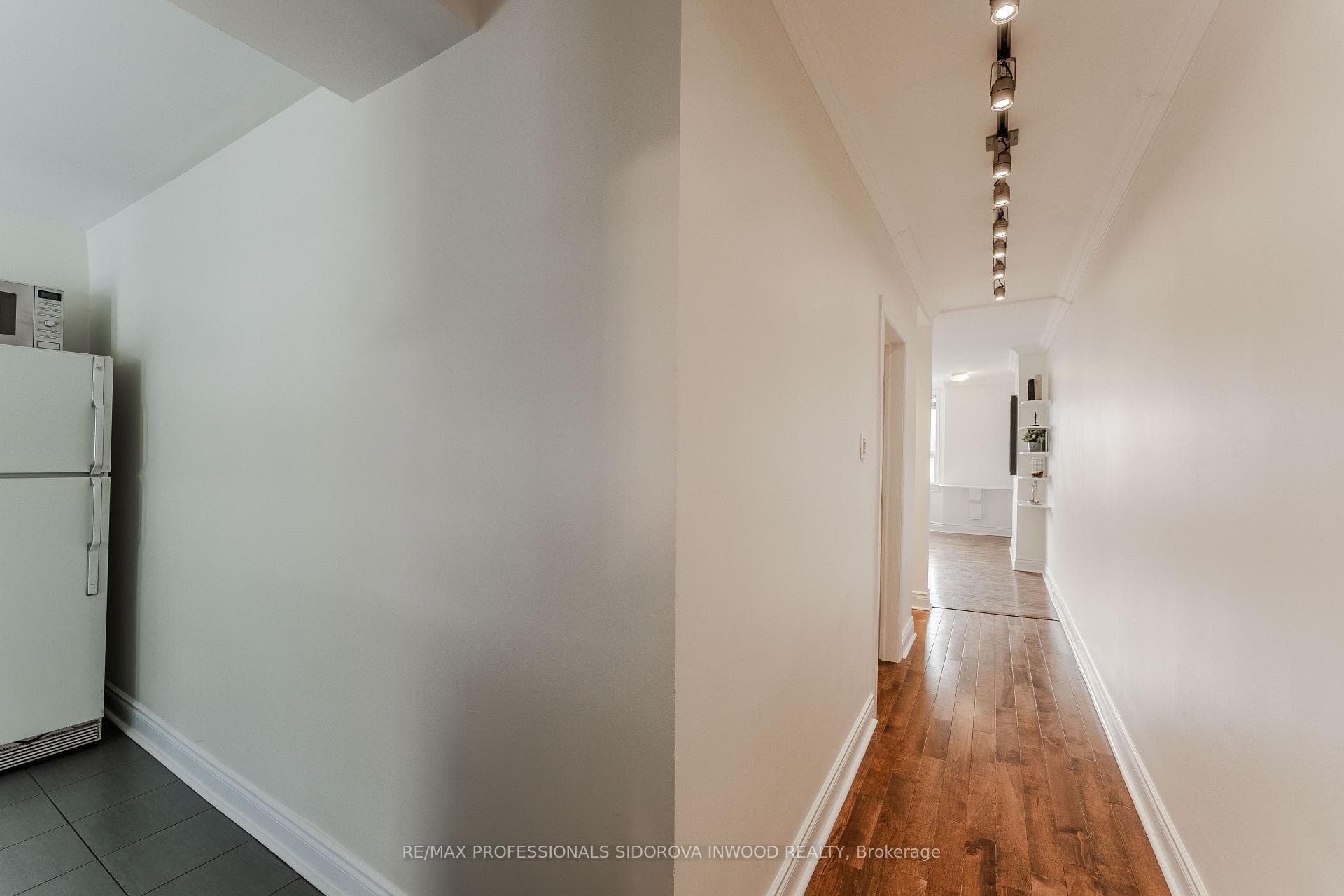 57 Symington Avenue photo 32