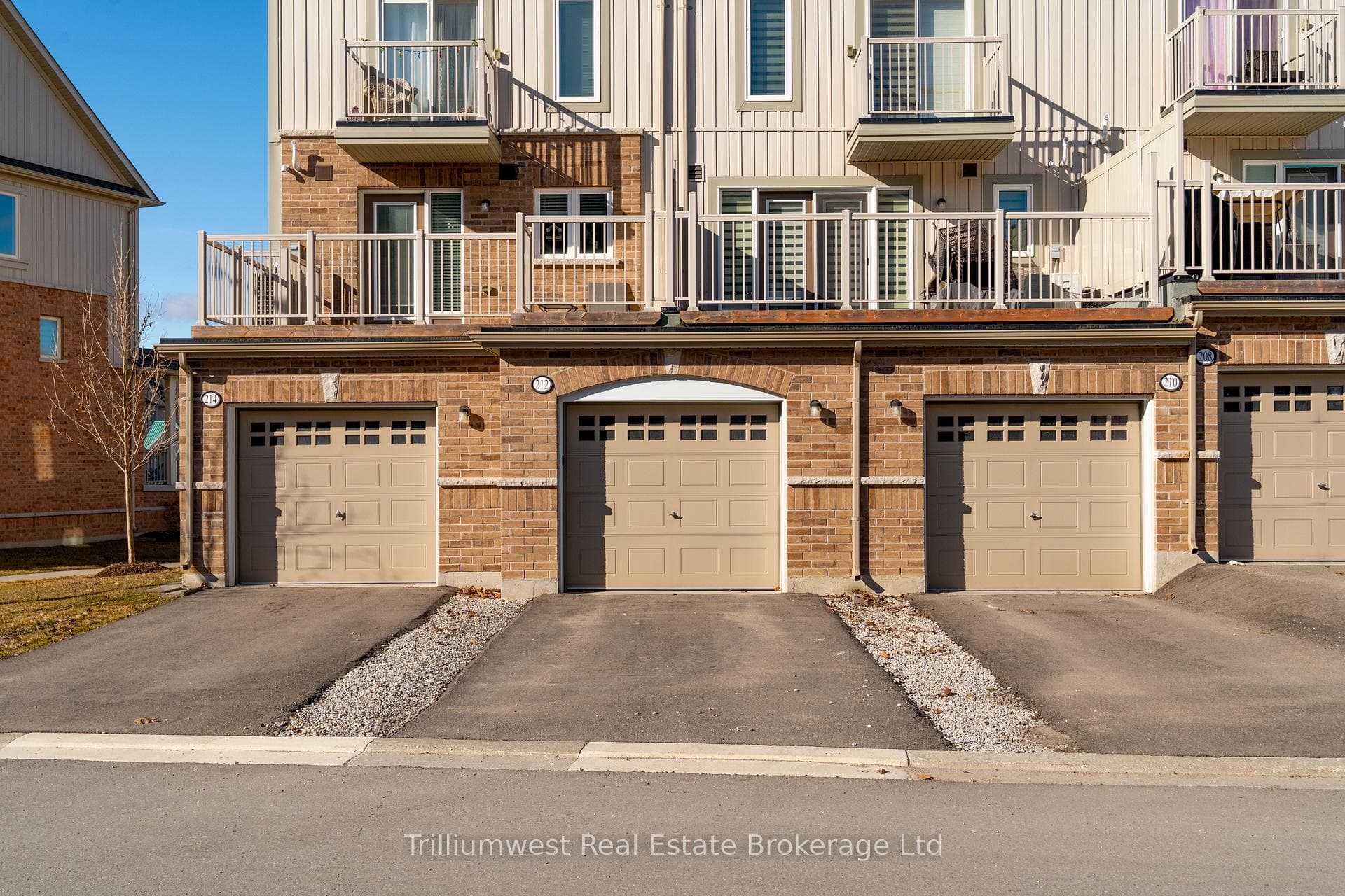 212 Law Drive photo 19