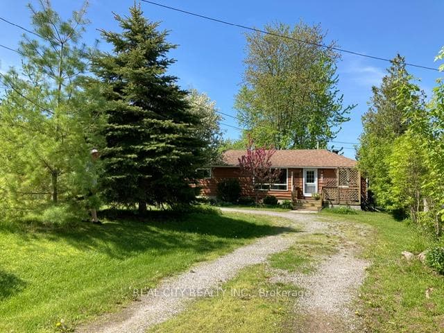 848 Crescent Beach Road photo 2