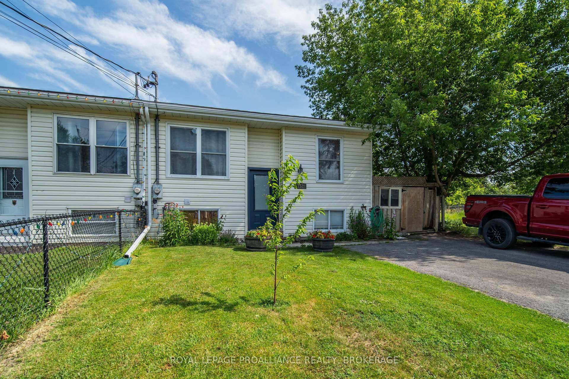 152 Purdy Road photo 4