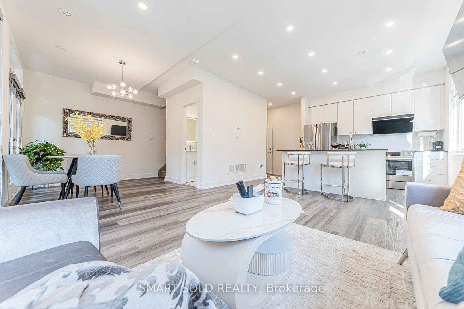 6 Sayers Lane Unit 18 photo 15